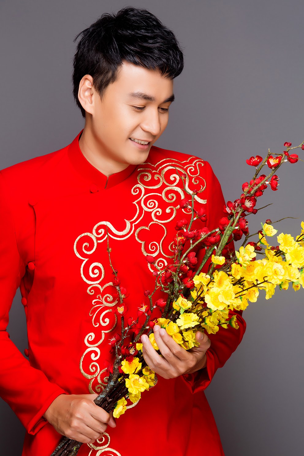 ao dai nam mau do (151)