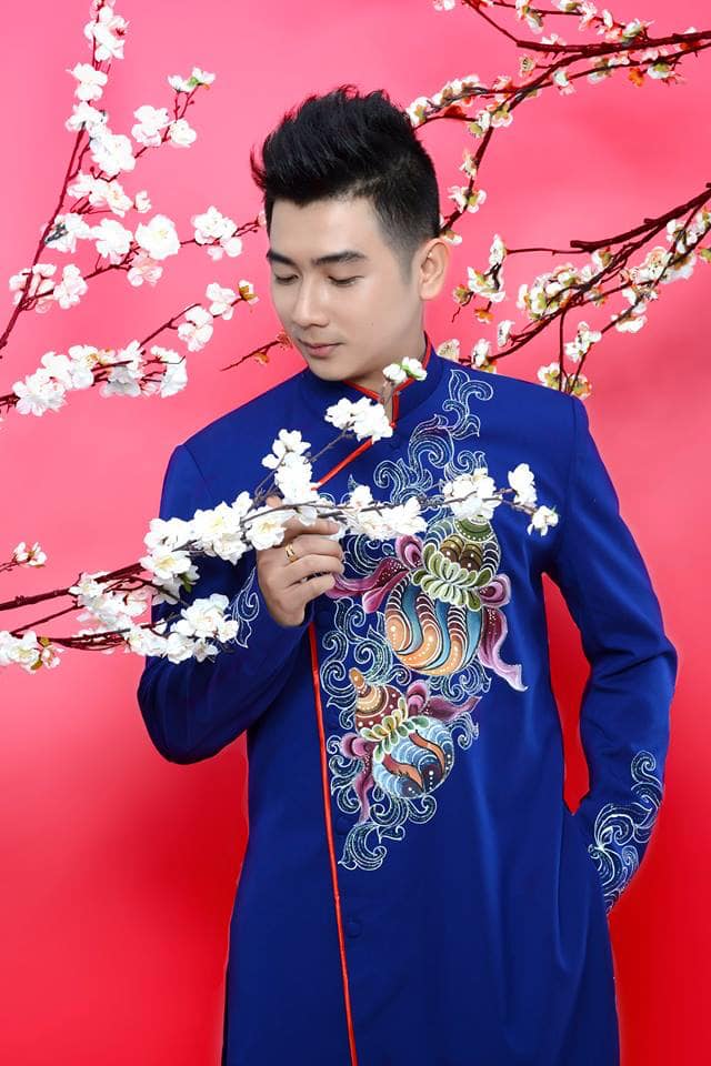 ao dai nam mau xanh (20)