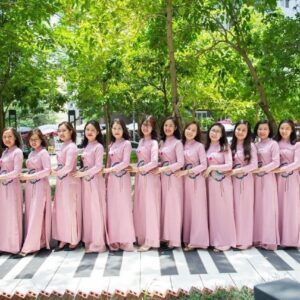 Áo dài giáo viên đồng phục công sở màu hồng ruốc họa tiết thêu hoa sen sang trọng