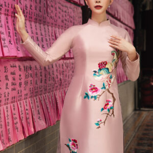 áo dài cưới màu hồng phấn patel thêu cho nữ đám cưới hỏi