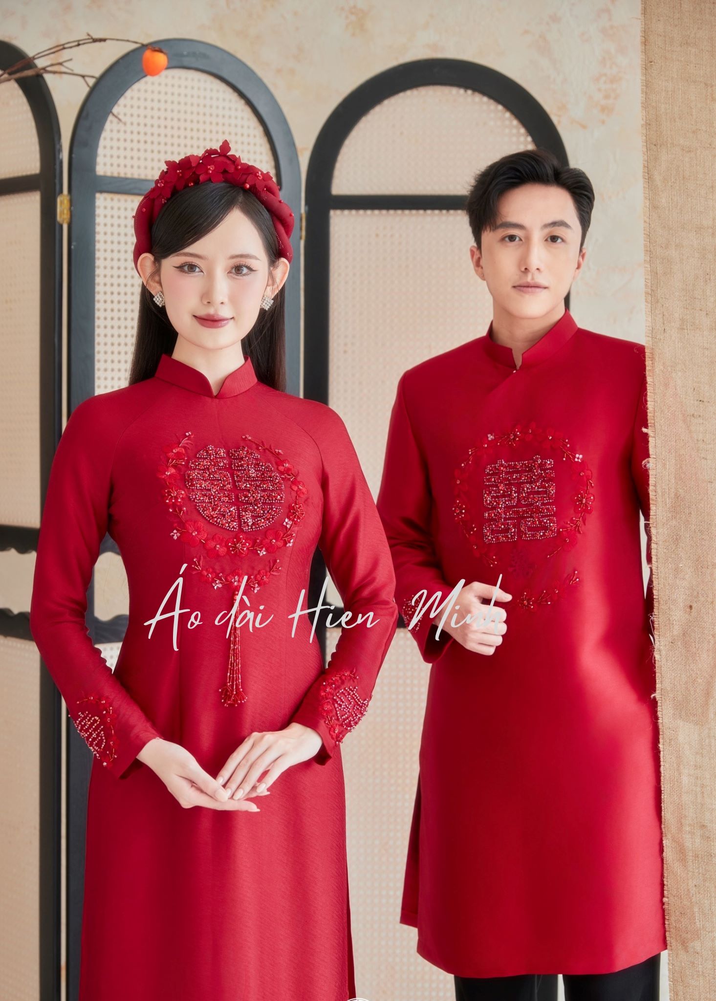 Áo dài đôi ăn hỏi màu đỏ hoạ tiết Song Hỷ thêu cao cấp