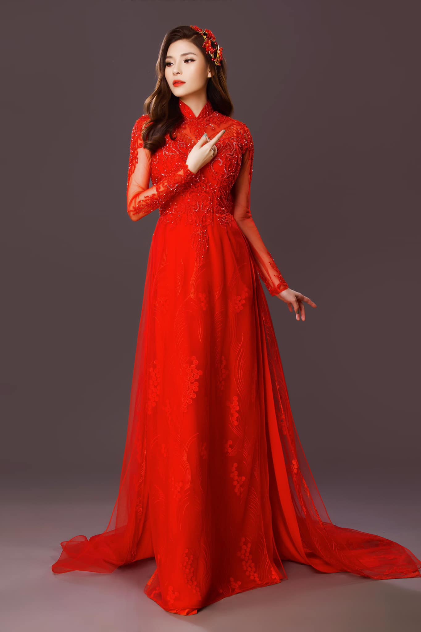 Áo Dài Cô Dâu Màu Đỏ Đính Kết | Áo Dài Cưới Đỏ Pha Lê Cao Cấp
