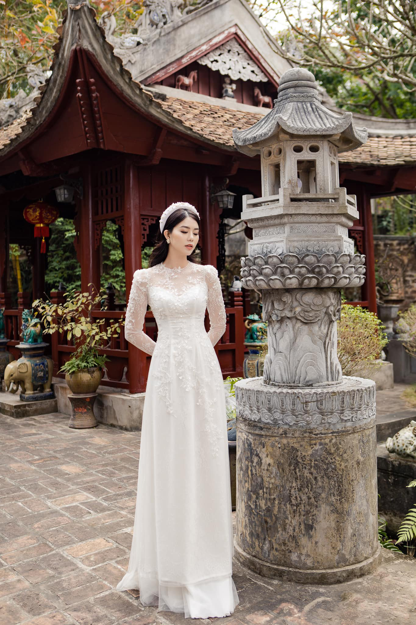 Áo dài cô dâu màu trắng mới nhất