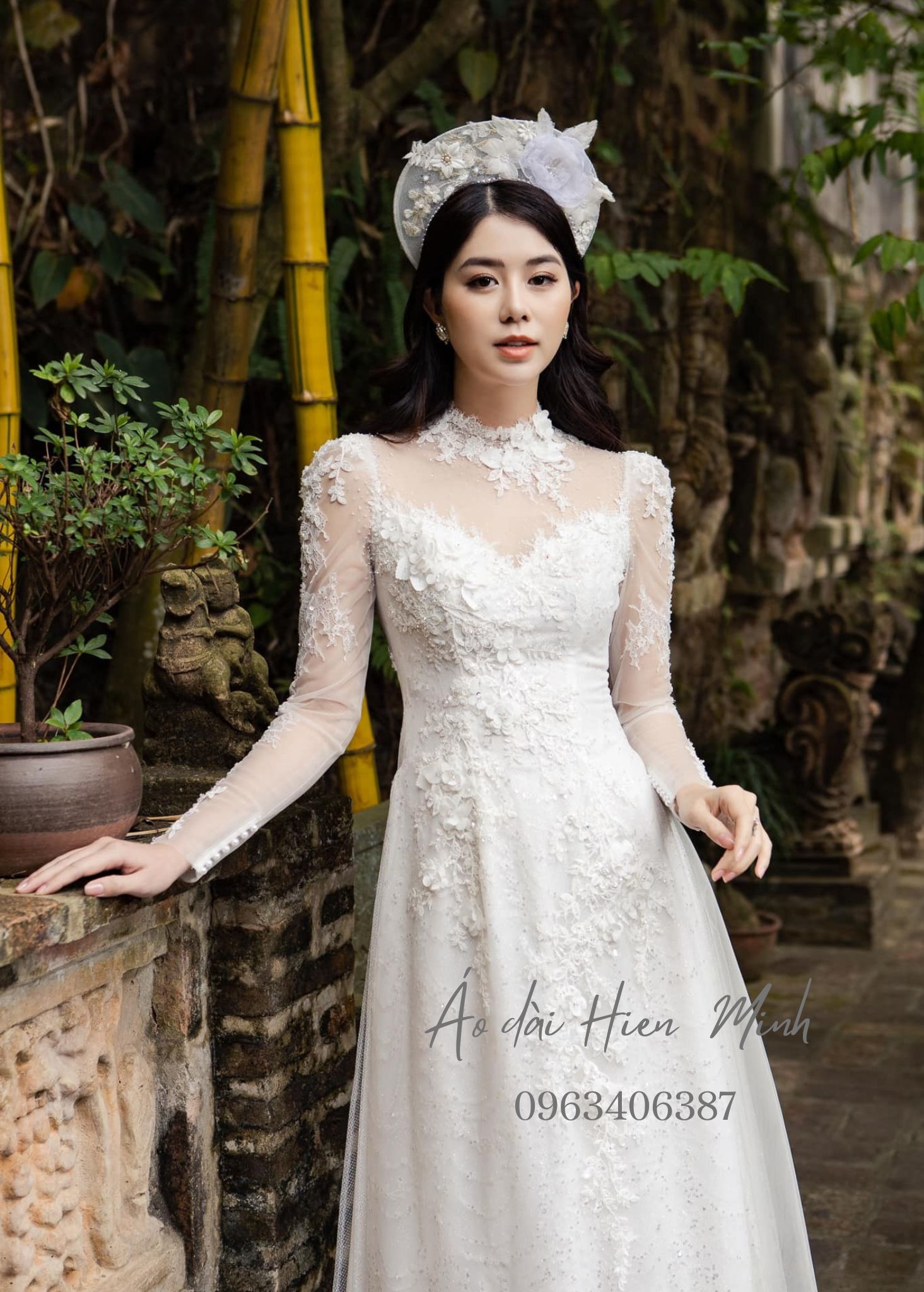 Áo dài dành cho cô dâu màu trắng đẹp nhất 2025