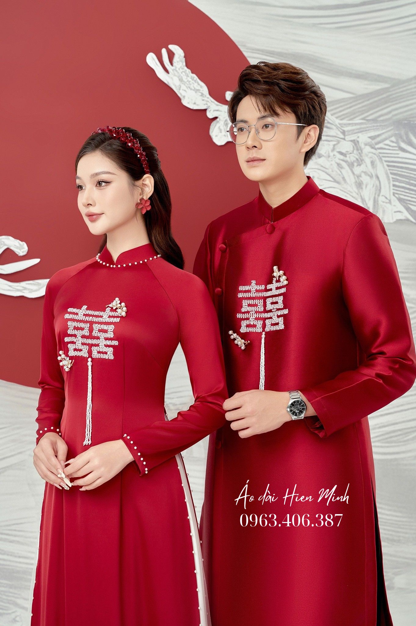 Áo dài ăn hỏi màu đỏ Song Hỷ dành cho cô dâu chú rể