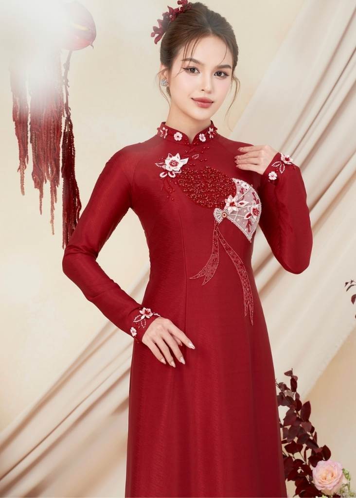 Áo dài cưới truyền thống màu đỏ dành cho cô dâu