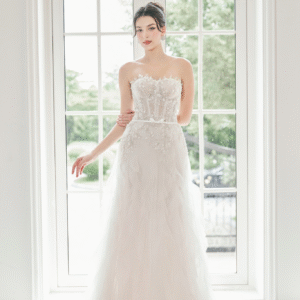 Váy cưới cúp ngực đính đá cao cấp, sang trọng cho cô dâu