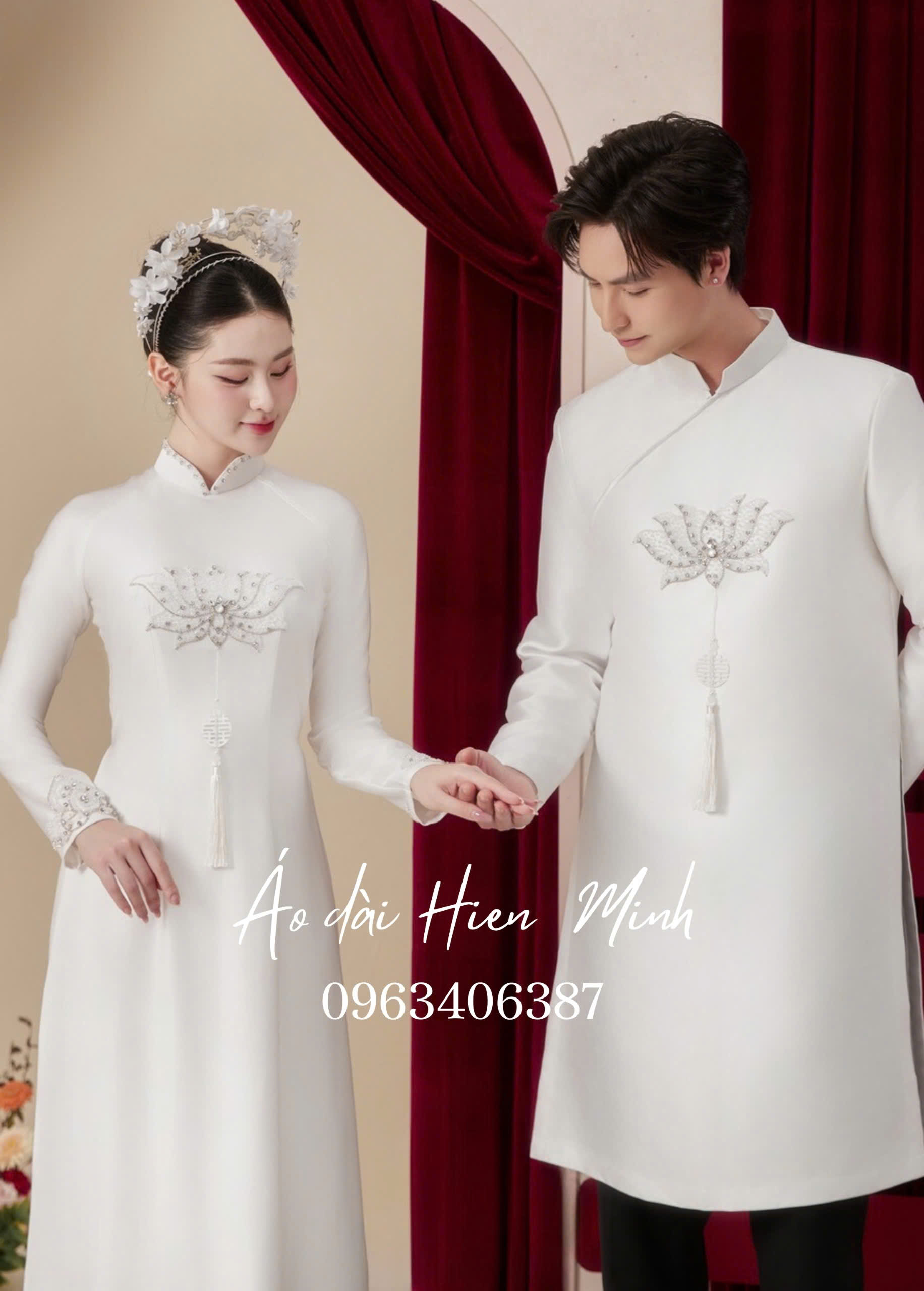 2025 ao dai doi hoa sen