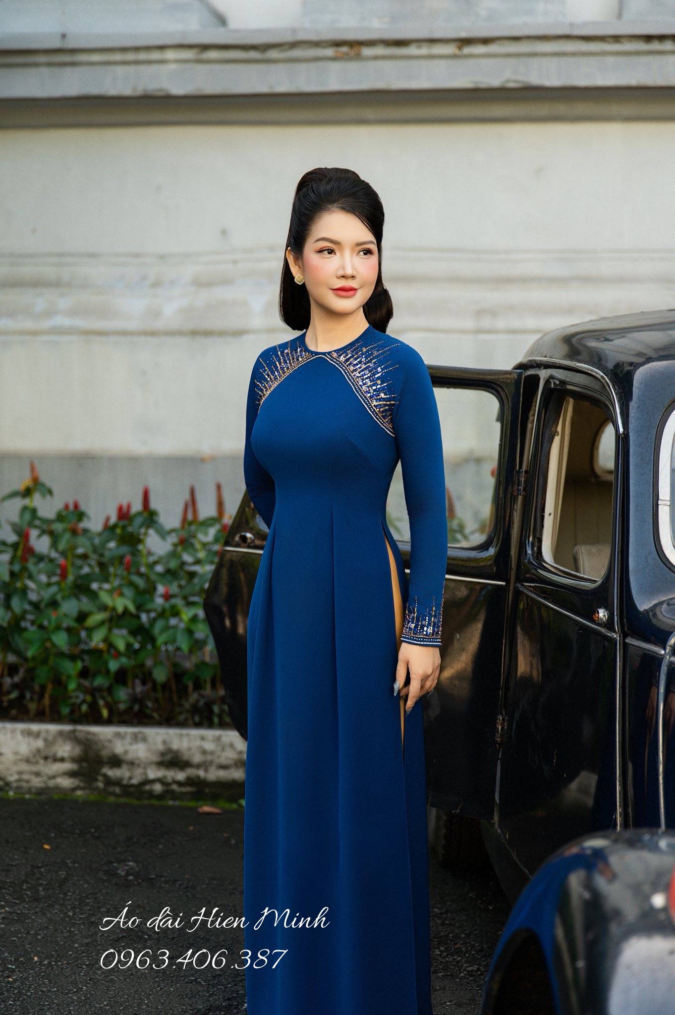 Áo Dài Bà Sui Màu Xanh Navy Đính Pha Lê Cao Cấp 6 ao dai ba sui 15