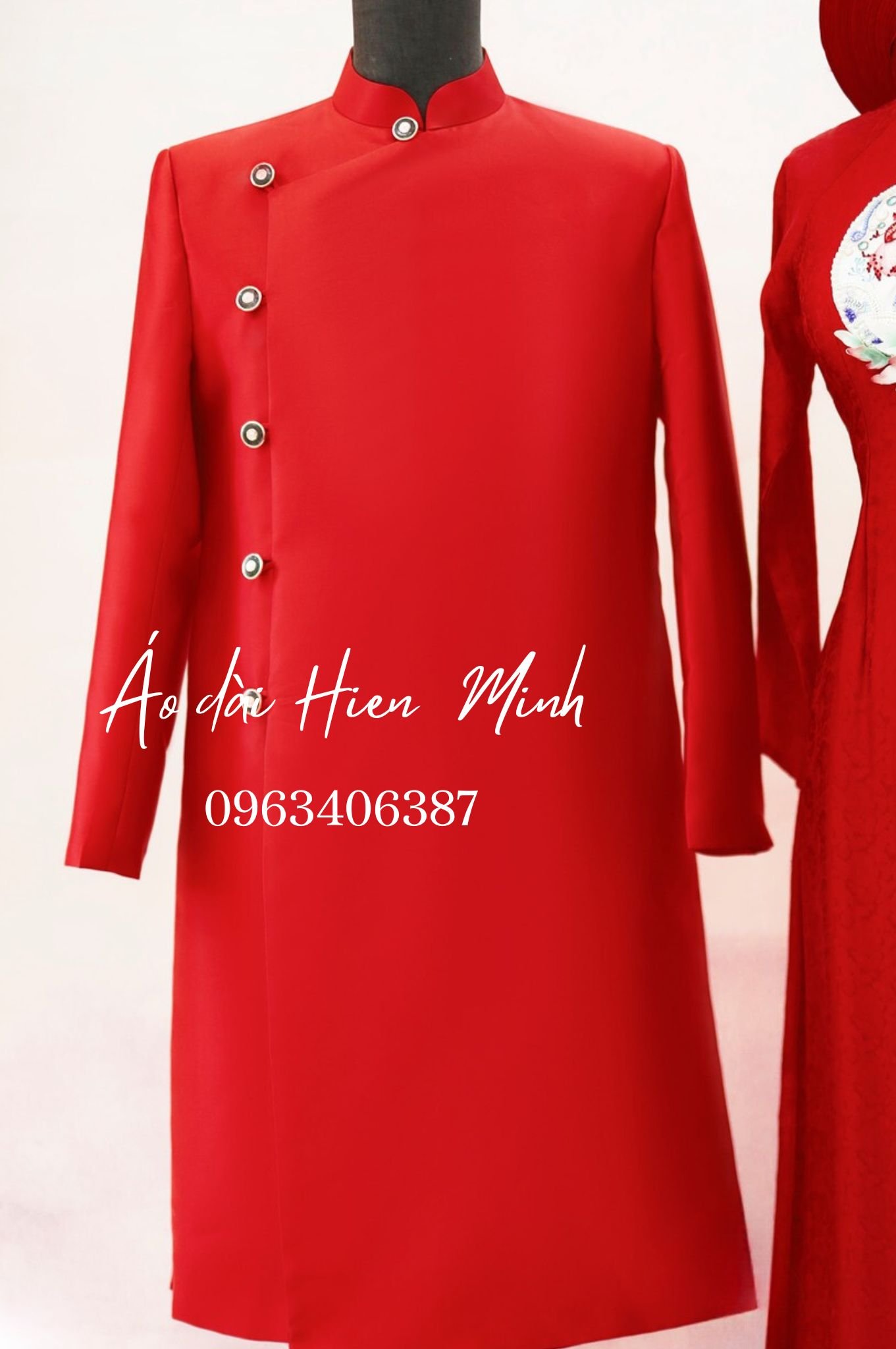 Địa Chỉ Bán Áo Dài Cách Tân Nam May Sẵn Đẹp – Mẫu Mới, Chất Lượng, Giá Tốt 46 Áo dài trơn màu đỏ đẹp